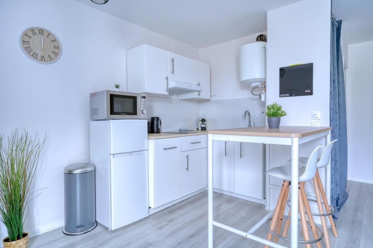 Logement Elora Courcouronnes Exterior photo